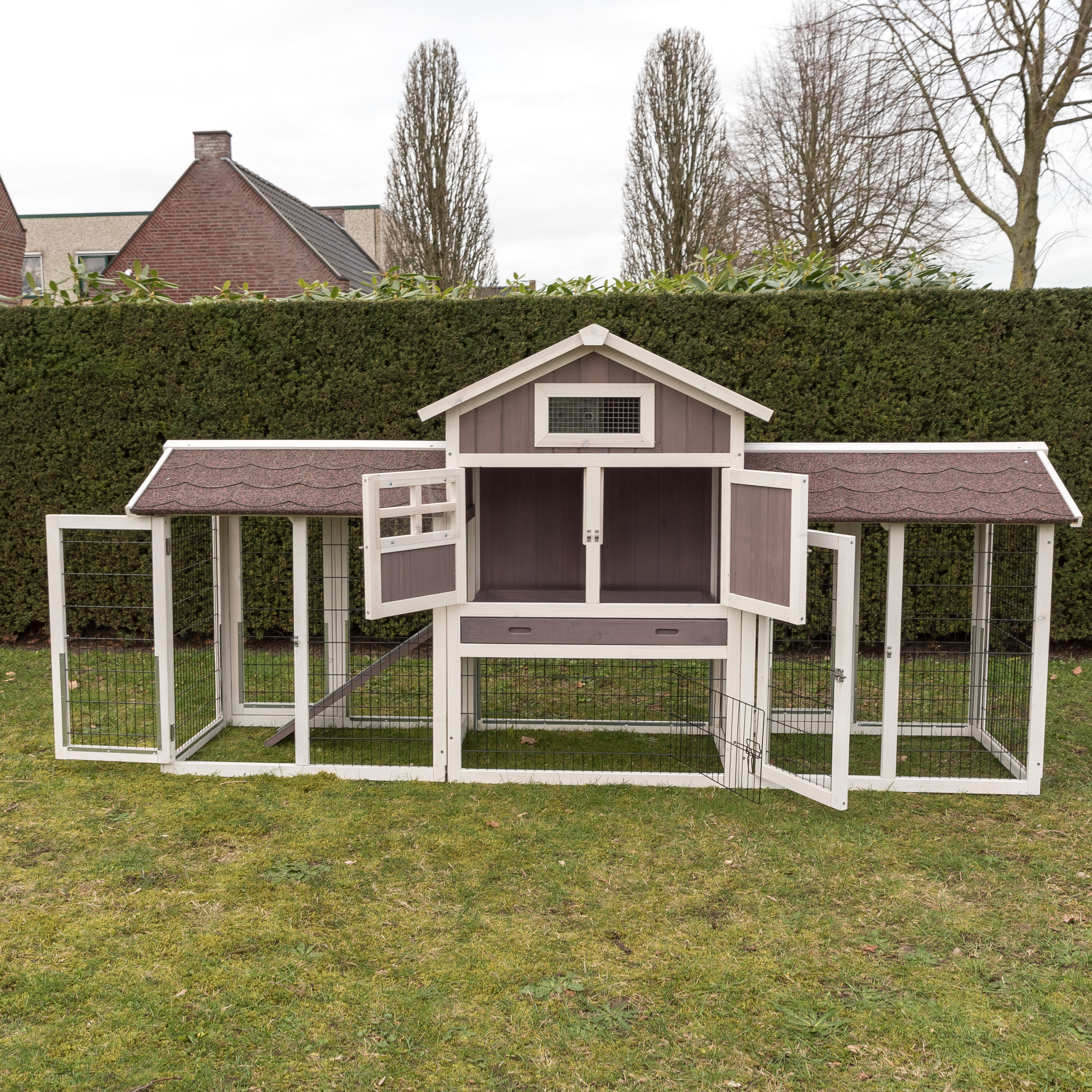 Rabbit Hutch Amalie with Double Run